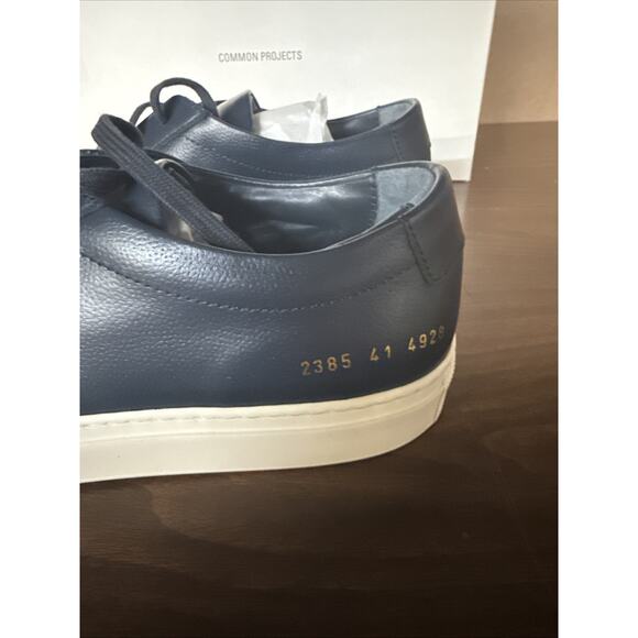 Common Projects Original Achilles Contrast Sole 2385-4928 Navy Mens US 7 / 40 - Picture 6 of 7